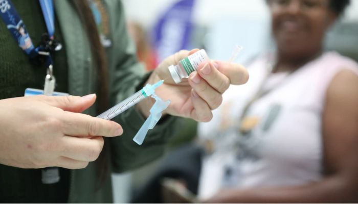 Paraná libera vacina contra a gripe para toda a população 